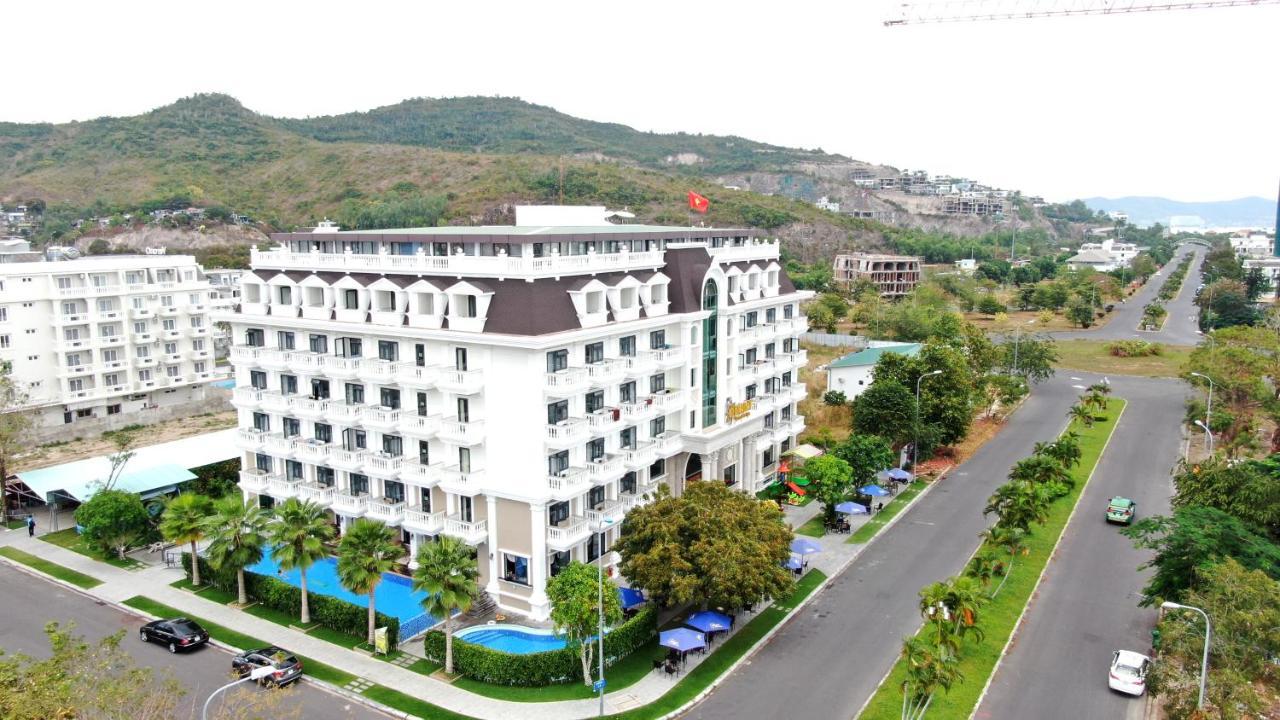 ออร์บิต รีสอร์ต แอนด์ สปา Hotel ญาจาง ภายนอก รูปภาพ